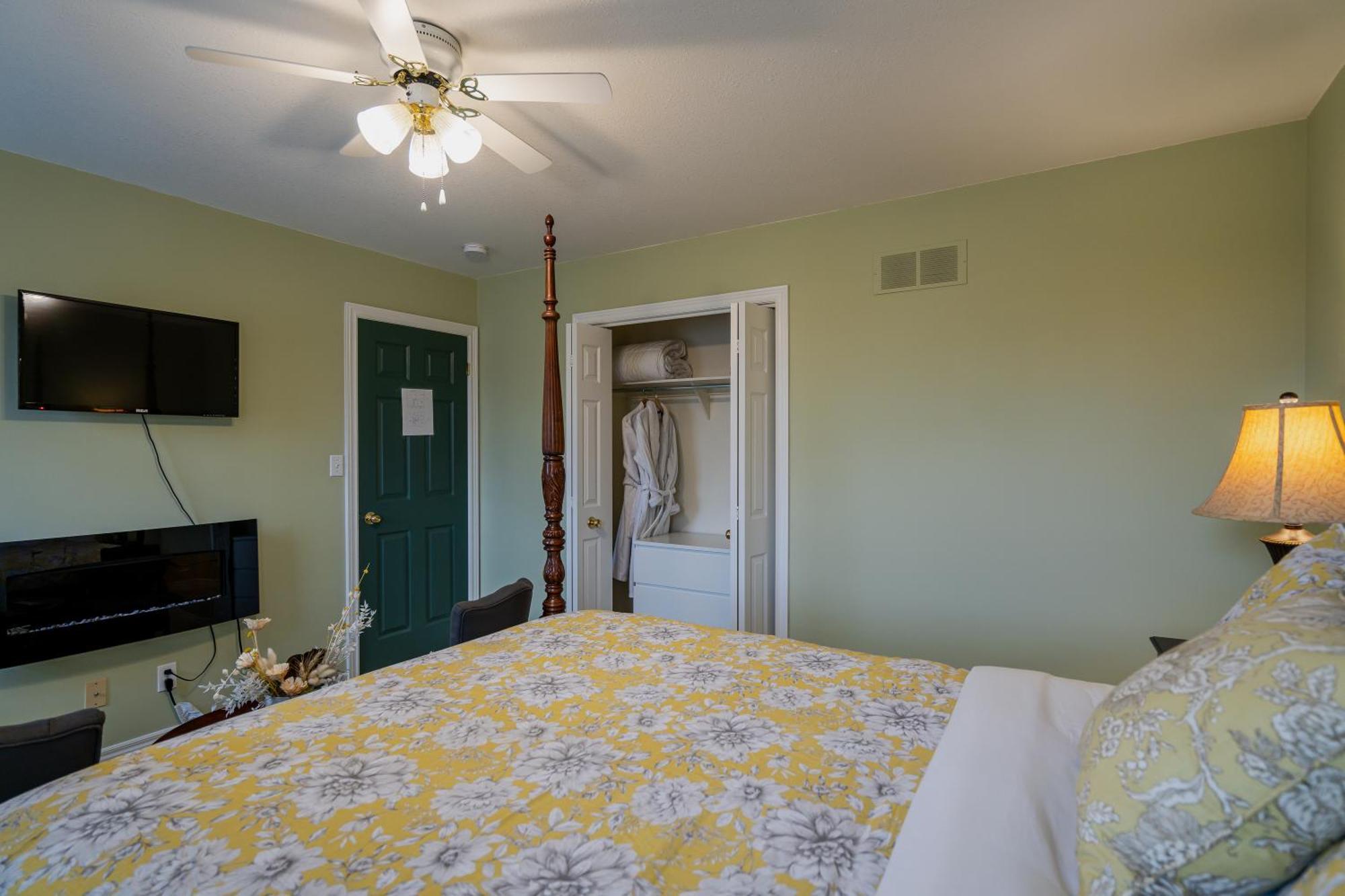 Old Town Country Landing Bed and Breakfast Niagara-on-the-Lake Buitenkant foto