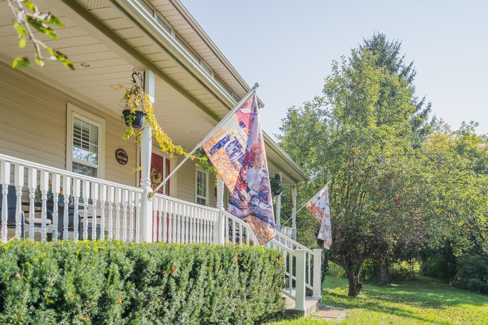 Old Town Country Landing Bed and Breakfast Niagara-on-the-Lake Buitenkant foto